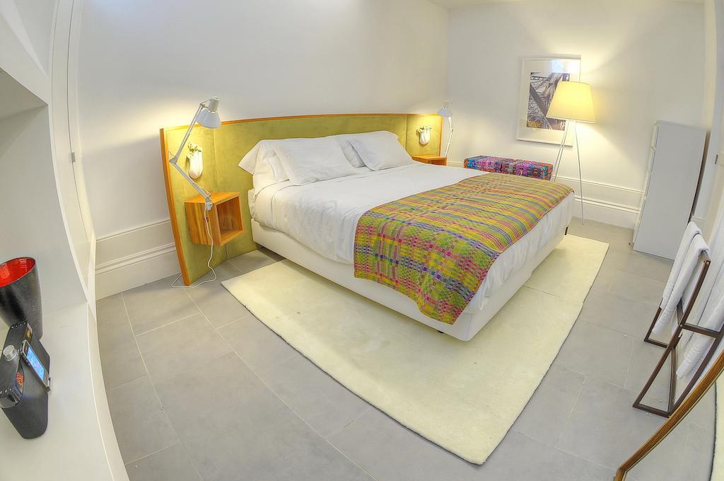 Three Houses & Bedrooms Porto Room photo